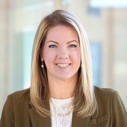 CHRO Alyssa Bennett Portrait